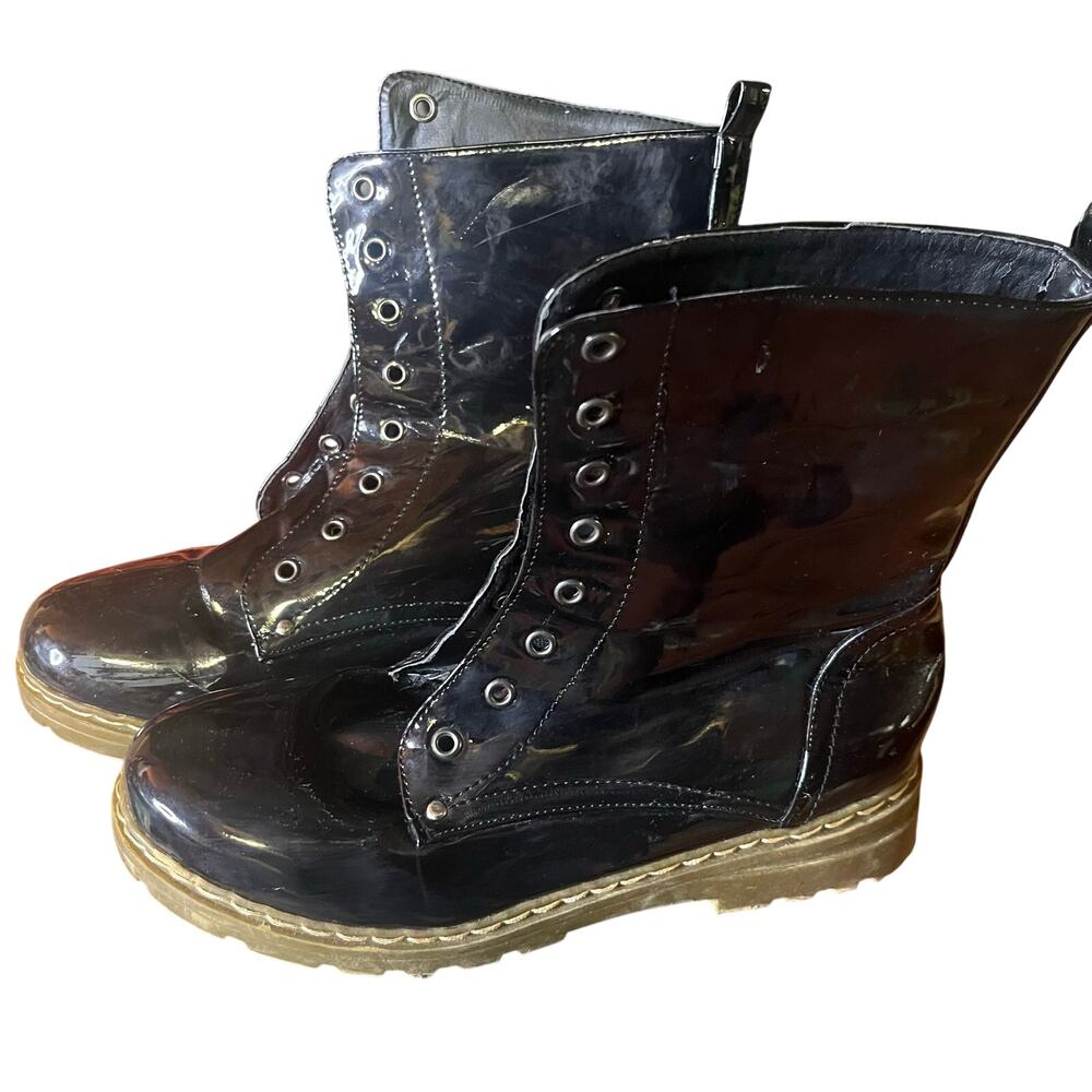 Carrini Collection Womens Black patent leather combat Boots  8.5